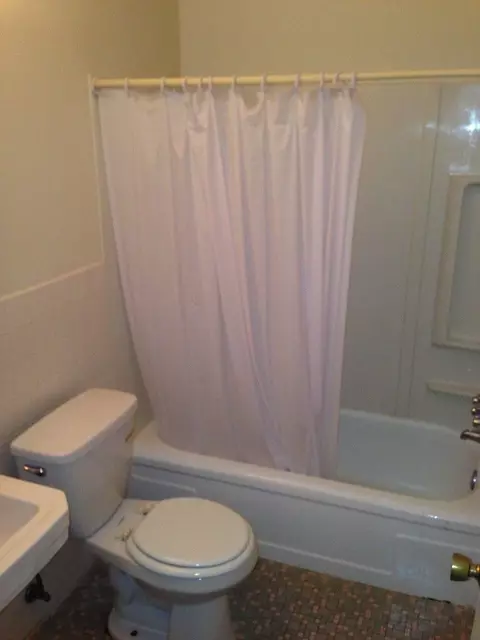 2829 W Erie Ave, Lorain, OH 44053 photo 6