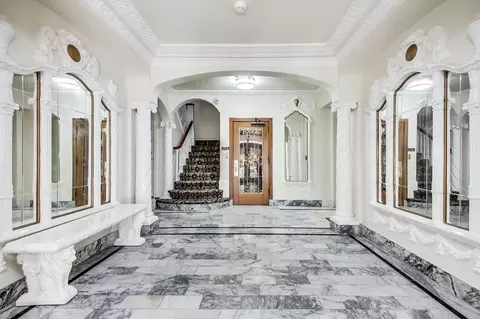 1320 Lombard St, San Francisco, CA 94109