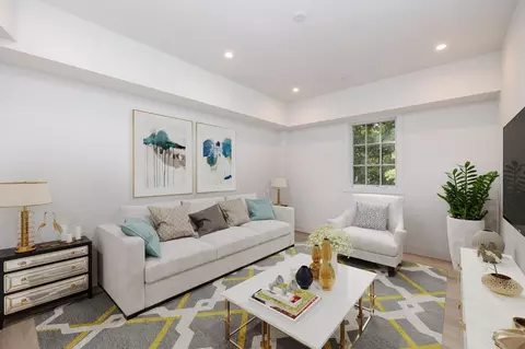 737 Pine St, San Francisco, CA 94108