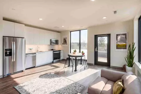 166 Main St, Watertown Town, MA 02472