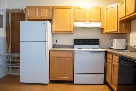 512 E Clark St, Champaign, IL 61820 photo 6