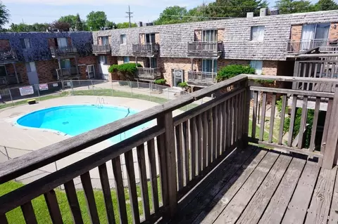 4740 S 83rd St, Omaha, NE 68127