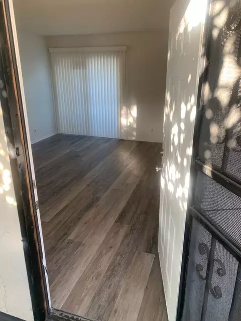 3146 Vineland Ave, Baldwin Park, CA 91706 photo 4