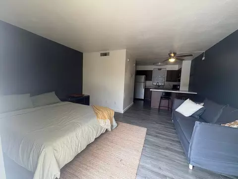 6405 E Indian School Rd, Scottsdale, AZ 85251