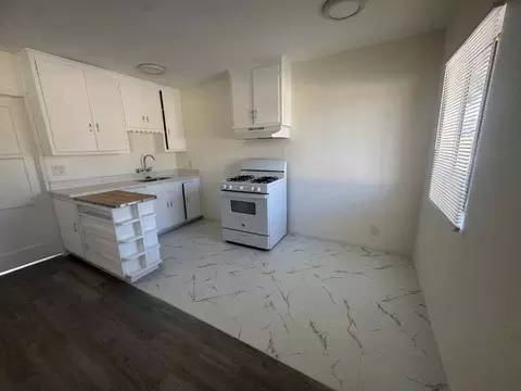 434 442 E Lincoln St #434-434, Carson, CA 90745 photo 3