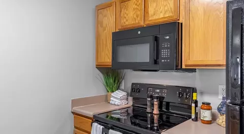2745 Campus Pointe Cir, Gainesville, GA 30504 photo 10
