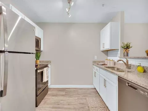 2745 Campus Pointe Cir, Gainesville, GA 30504 photo 2