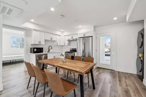 5401 Carlin St, Los Angeles, CA 90016