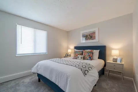 2 Chestnut W, Randolph, MA 02368 photo 6