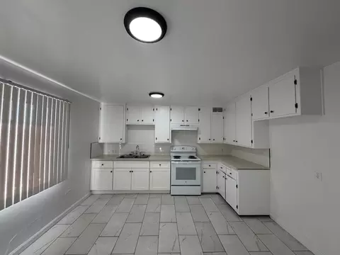 2120 California Ave, Bakersfield, CA 93304 photo 5