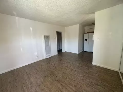 4730 W 118th St, Hawthorne, CA 90250