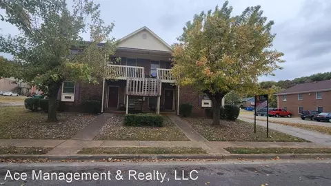 1509 Barrington Rd NW, Huntsville, AL 35816