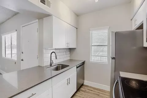 9202 N 19th Ave, Phoenix, AZ 85021 photo 29
