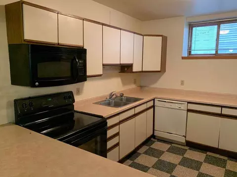 415 N Henry St, Madison, WI 53703