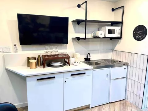 1503 Vermont Ave NW, Washington, DC 20005 photo 4
