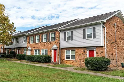 200 Seven Oaks Rd, Durham, NC 27704 photo 18