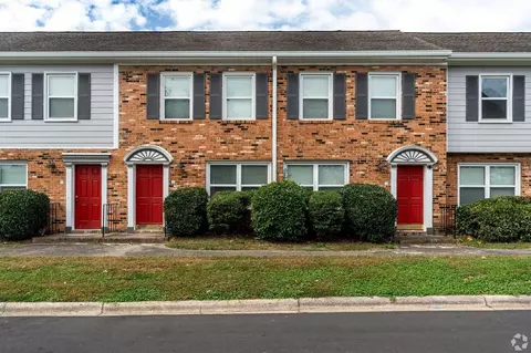 200 Seven Oaks Rd, Durham, NC 27704 photo 17