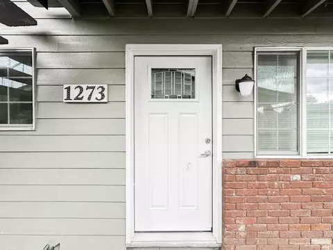8 Th St NW, Salem, OR 97304