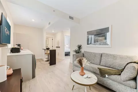 3031 NE 4th Ave, Miami, FL 33137