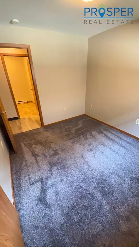 1211 S Dewey St, Eau Claire, WI 54701 photo 15