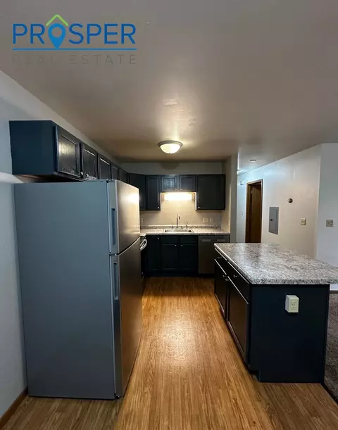 1211 S Dewey St, Eau Claire, WI 54701