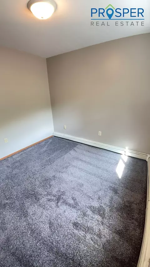 1211 S Dewey St, Eau Claire, WI 54701 photo 13