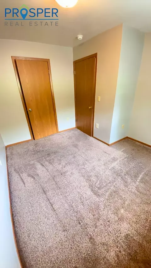1211 S Dewey St, Eau Claire, WI 54701 photo 18