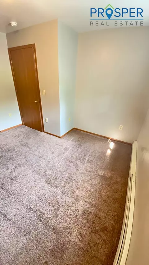 1211 S Dewey St, Eau Claire, WI 54701 photo 17