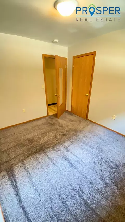 1211 S Dewey St, Eau Claire, WI 54701 photo 22
