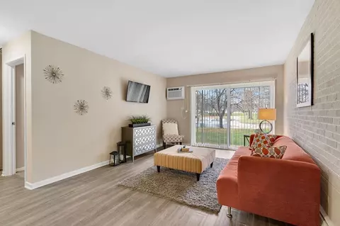 1550 Dempster St, Mount Prospect, IL 60056 photo 31