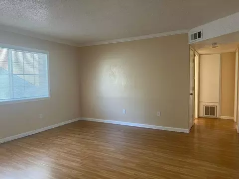 331 Alhambra Blvd, Sacramento, CA 95816