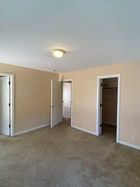 6736 Sueno Rd, Isla Vista, CA 93117