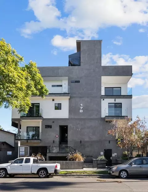 178 N Alexandria Ave, Los Angeles, CA 90004