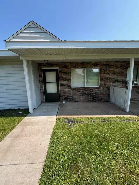 303 Birch St, Bergland, MI 49910