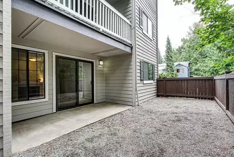 3010 118th Ave SE, Bellevue, WA 98005 photo 23