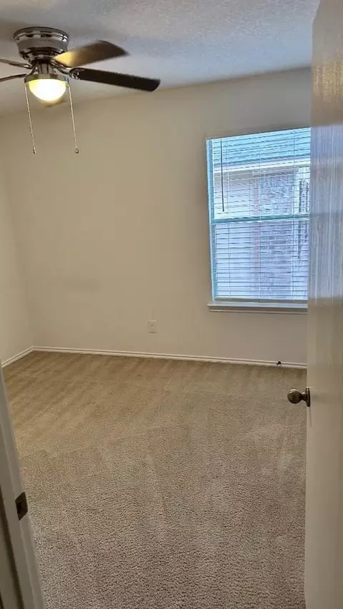 7919 Martinelli, San Antonio, TX 78253 photo 3