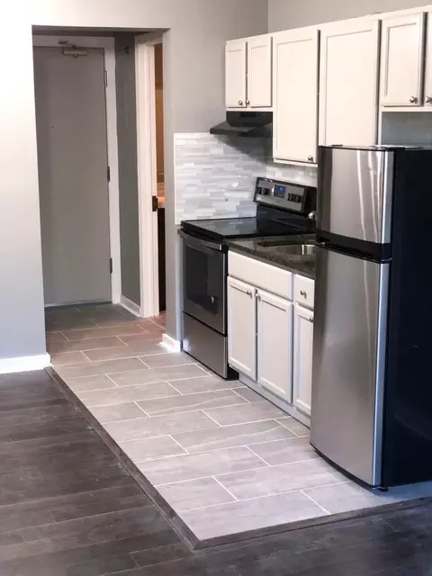 426 2nd Ave SE, Hickory, NC 28602