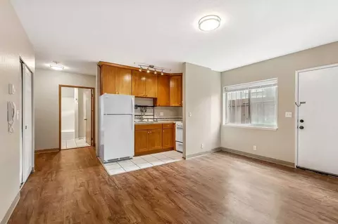 118 18th Ave E, Seattle, WA 98112