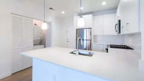 1130 Grand St, Hoboken, NJ 07030 photo 7
