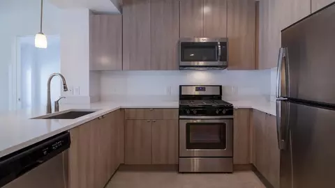 1130 Grand St, Hoboken, NJ 07030 photo 9