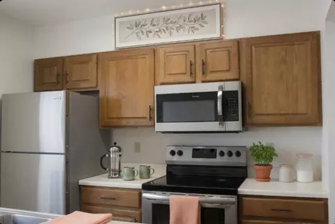 647 S Main Ave, Sioux Falls, SD 57104