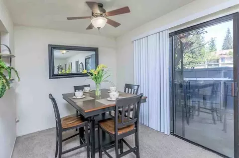 445 W Nees Ave, Fresno, CA 93711