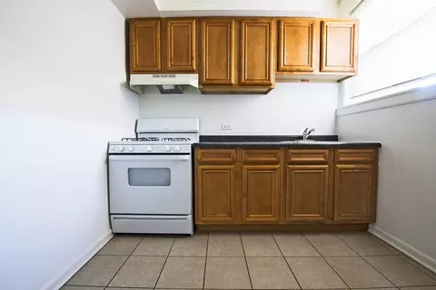 8056 S Drexel Ave, Chicago, IL 60619