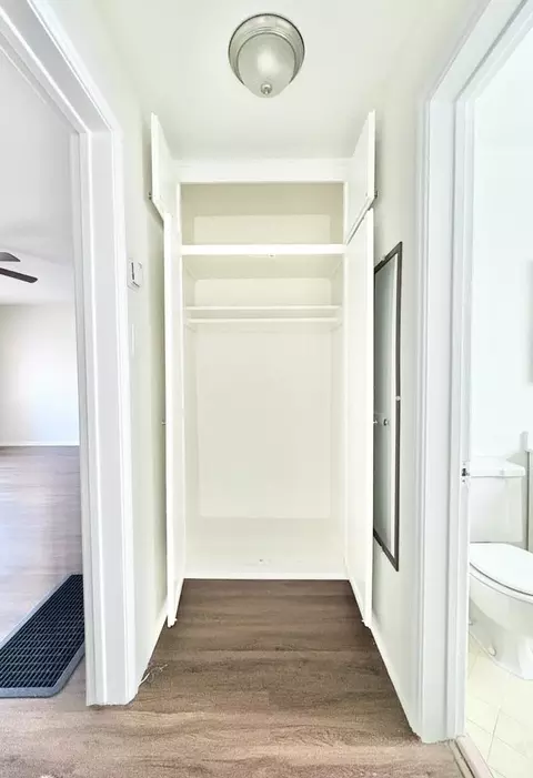 1061 E Broadway, Long Beach, CA 90802 photo 16