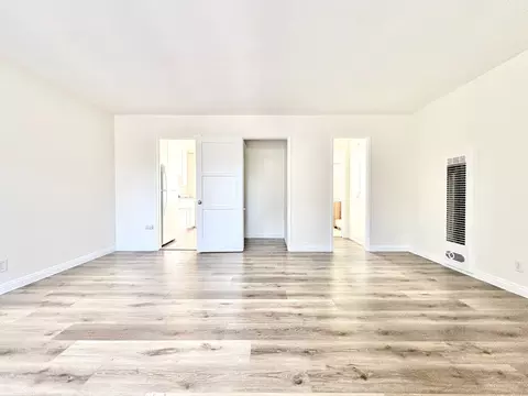 1061 E Broadway, Long Beach, CA 90802 photo 20