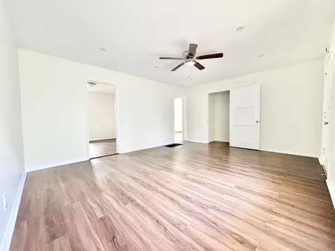 1061 E Broadway, Long Beach, CA 90802 photo 10