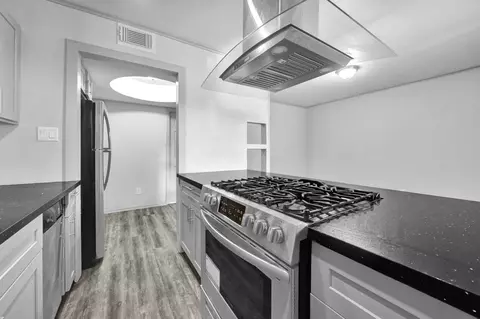 2801 Carrolton St, Houston, TX 77023