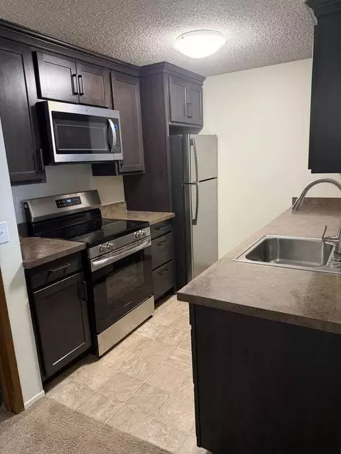 522 N I St, Tacoma, WA 98403