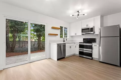 3240 SE 90th Pl, Portland, OR 97266