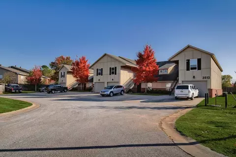 3509 W Cedar Cir, Rogers, AR 72756